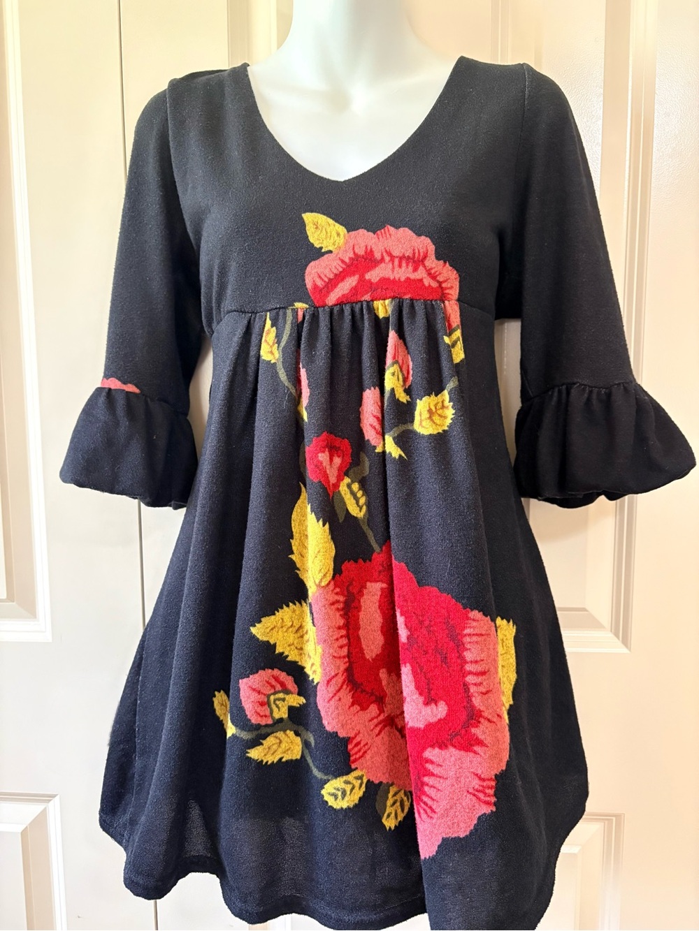 Babydoll dress red floral Print, size Jr. Large or ladies Small see photo meas.
